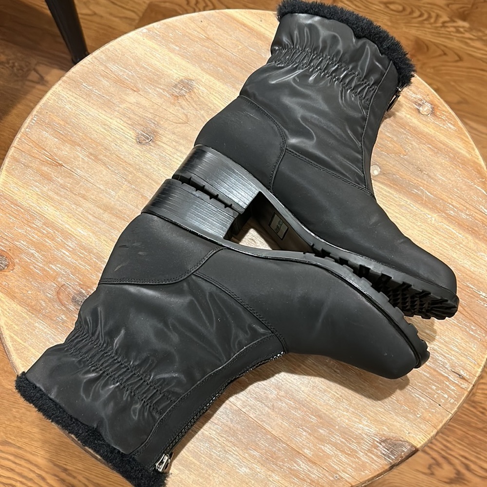 Trotters Black Brady Boots.  Size 9.5 - Picture 8 of 16